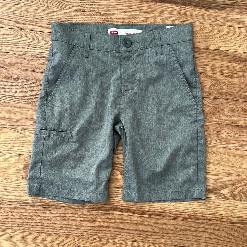 Levi’s golf shorts boys 8.
